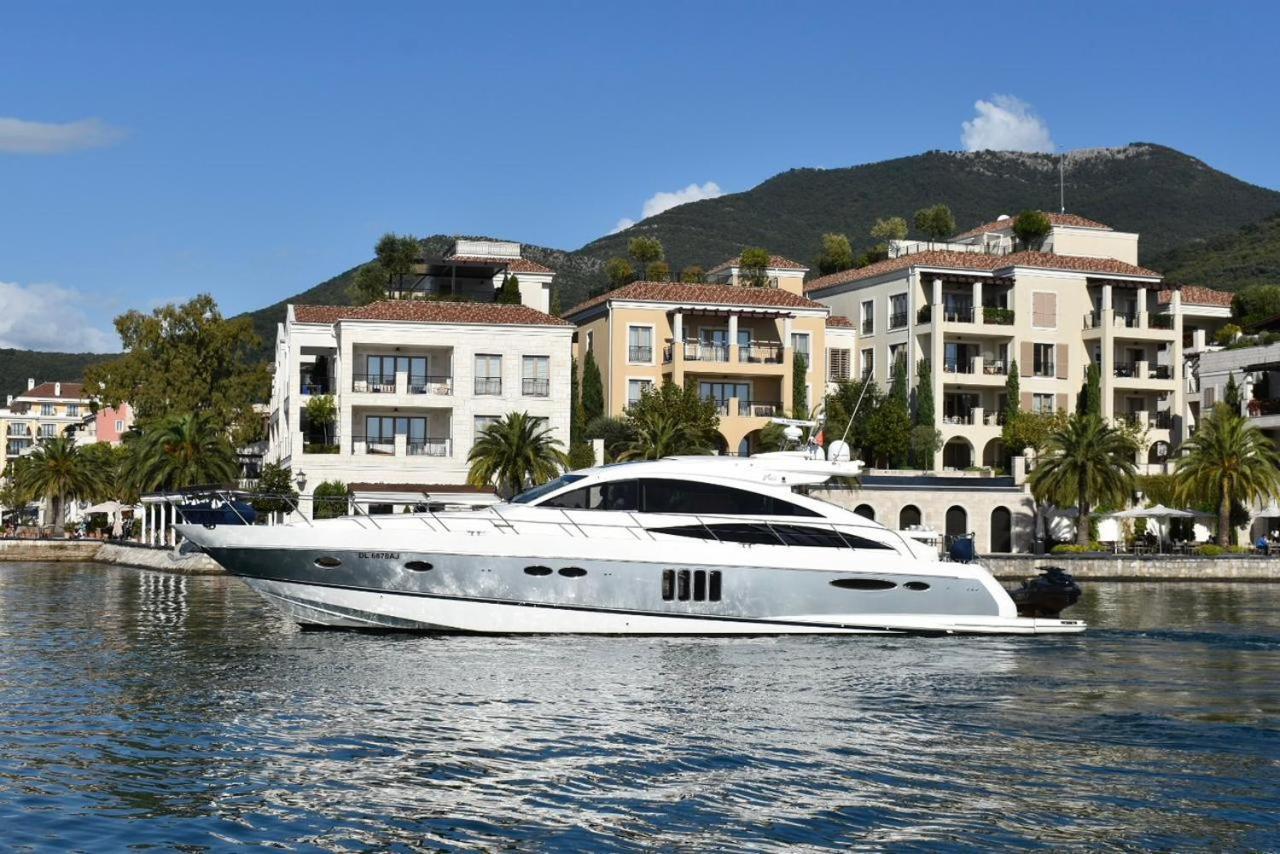 Porto Montenegro Luxury Studio Zeta 티바트 외부 사진
