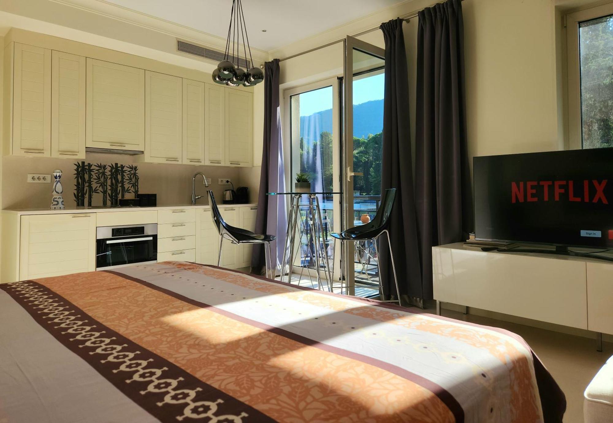 Porto Montenegro Luxury Studio Zeta 티바트 외부 사진
